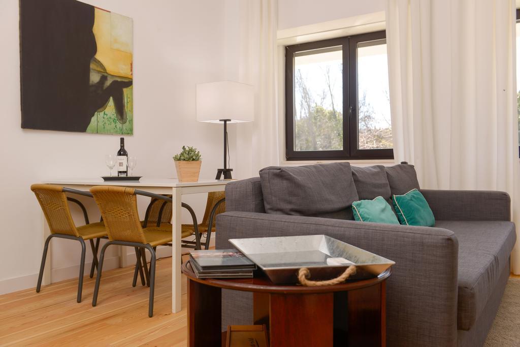 Gulbenkian Apartment Lisbon Bagian luar foto